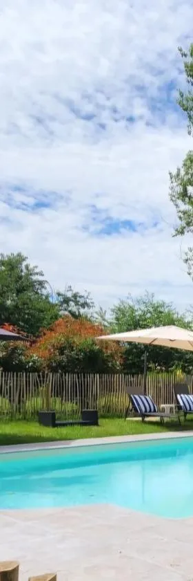 Le Manoir de Lisle，位于Lisle-sur-Tarn的酒店