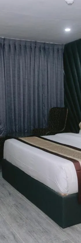Shine Boutique Hotel，位于Tagum的酒店