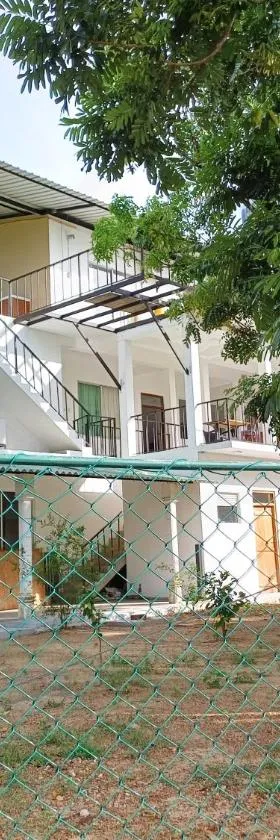 OSHKI Farm and Holiday Resort，位于Welikanda的酒店