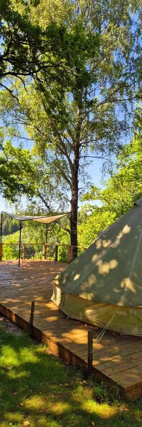 "Žvaigždžių slėnis"- glamping palapinė，位于Sližiai的酒店