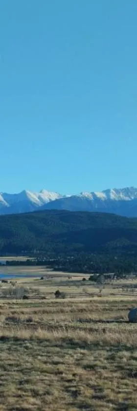 Entre FAUNE, LAC et MONTAGNE，位于安格勒的酒店
