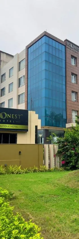 ECONEST HOTEL，位于塔拉皮斯的酒店