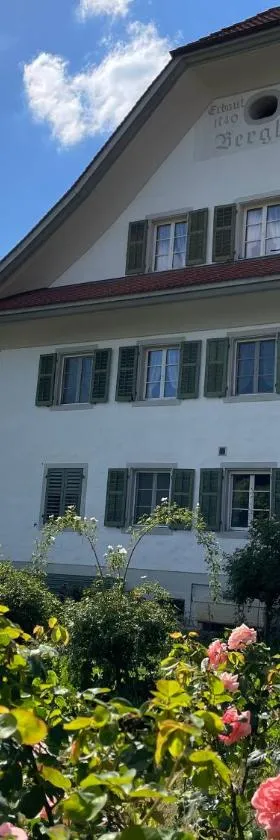 Berghof Erlebnis AG，位于Pfaffnau的酒店