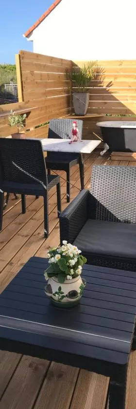 Sangatte Guest House - Studio Terrace - Seafront，位于桑加特的酒店