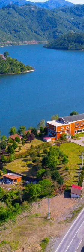 Ayvacık Hotel Restaurant，位于萨姆松的酒店