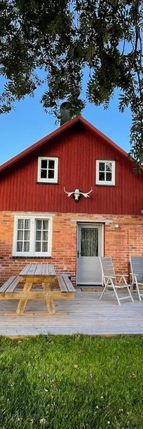 Guesthouse Swedish Escape，位于Ekshärad的酒店