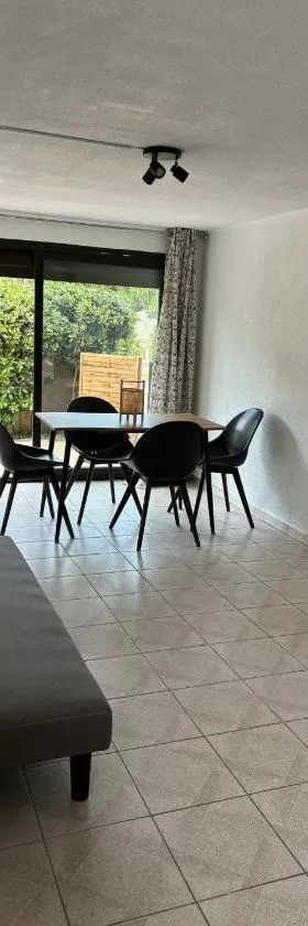 Appartement proche de la mer，位于海滨圣玛丽的酒店