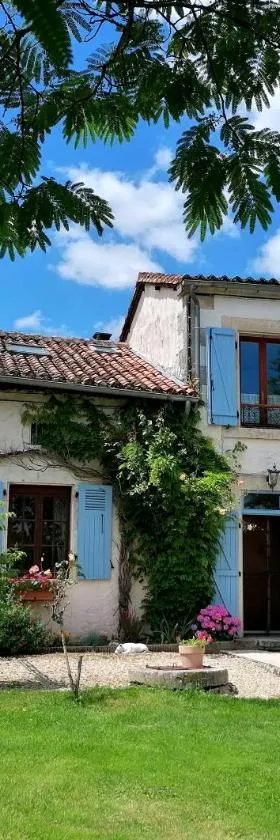 Le Verger du Paradis，位于Beaulieu-sur-Sonnette的酒店