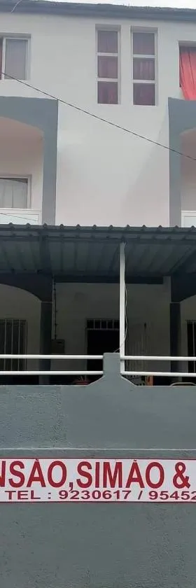 Pensão Simão & Júlia，位于Órgãos的酒店