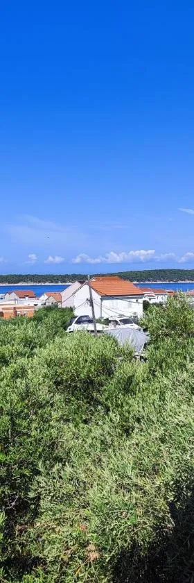 Maslinov hlad，位于巴尔巴特纳拉布的酒店
