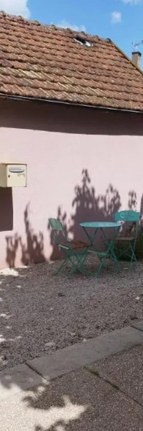 Maison à Pouilly en Auxois，位于欧苏瓦地区普伊的酒店