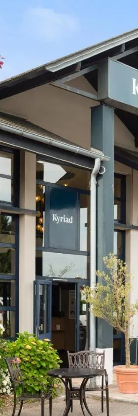 Hôtel Kyriad Dieppe，位于锡河边的圣奥班的酒店