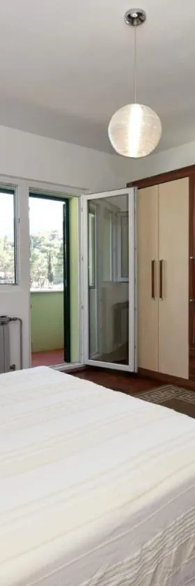 Apartment Happy place，位于Baćina的酒店