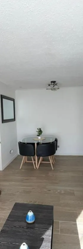 Departamento nuevo dos dormitorios，位于库里科的酒店