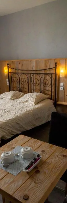 Chambre d'hôtes，位于沃洛格河畔格朗热的酒店