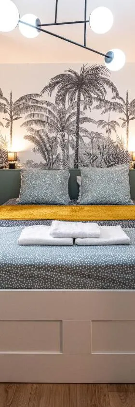 Appartement cocooning en centre-ville - Résidence le Colisée，位于埃尔蒙的酒店
