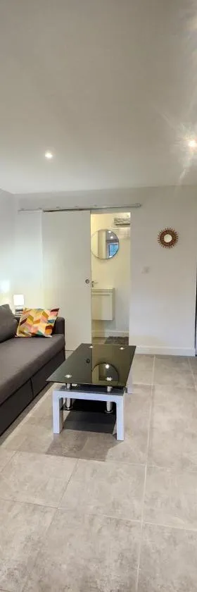 Lafé, paisible studio，位于Seysses的酒店