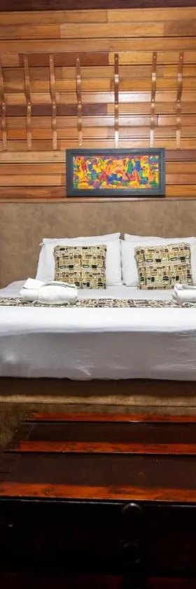 Hotel El Tesoro Sonson，位于Sonsón的酒店