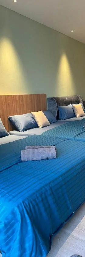 SS Staycation 2 Roxy Sematan Beach Apt，位于Sematan的酒店