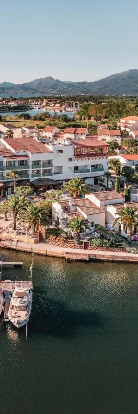 Relais et Châteaux Thalasso & Spa Ile de la Lagune，位于圣西普里安的酒店