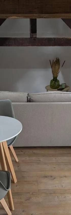 Appartement - Vendôme，位于旺多姆的酒店