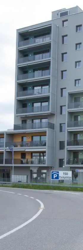 Hotel Swiss Bellevue，位于克罗伊茨林根的酒店