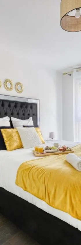 Charmant appartement de haut standing proche du centre-ville，位于阿尔福维尔的酒店