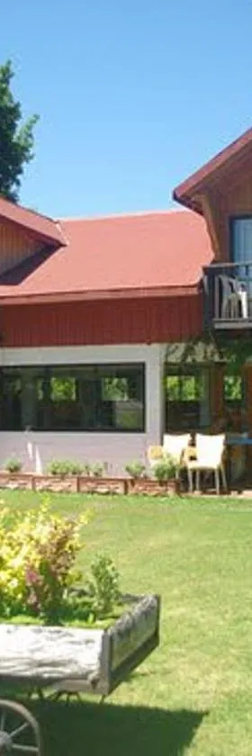 Hotel Los Pequenes，位于El Romeral的酒店