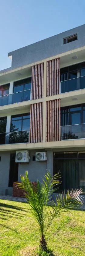 HOTEL Autograph 1 & RESTAURANT & LOUNGE BAR，位于谢赫维蒂利的酒店