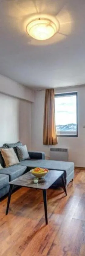 Silver Hills Rooms & Apartments with Free Parking，位于斯莫梁的酒店