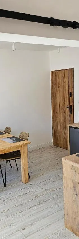 Apartamenty Luna A-B，位于格雷菲采的酒店