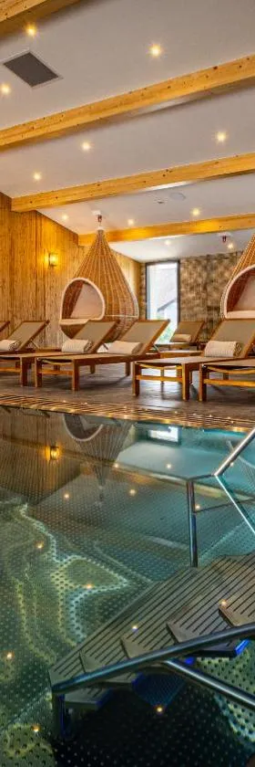 Hôtel SPA du Lac de Madine - Maison DRAPIER，位于Heudicourt-sous-les-Côtes的酒店
