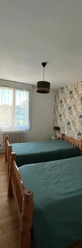 Gîte en pleine nature，位于Néant-sur-Yvel的酒店
