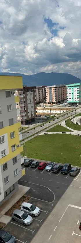 Sarajevo stan jezero，位于Donje Mladice的酒店