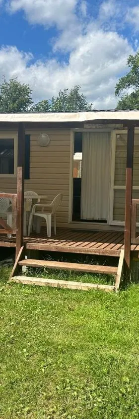 Camping Les Galets，位于班纳萨克的酒店