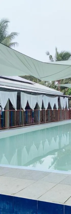 Iloilo Paraw Beach Resort，位于伊洛伊洛的酒店
