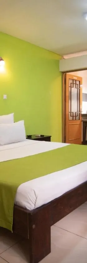 Hotel H1，位于图阿马西纳的酒店