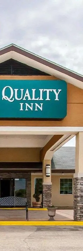 Quality Inn Cairo I-57，位于开罗的酒店