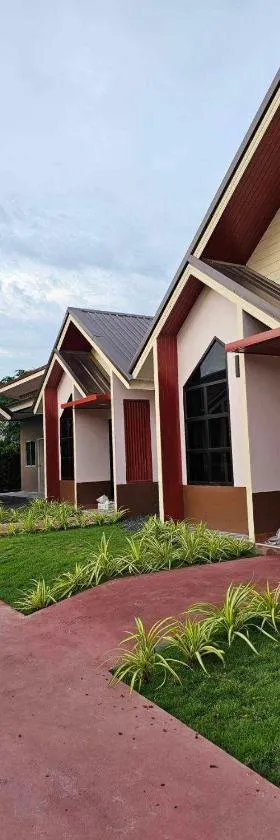 Khumkatang Resort & Restaurant，位于Ban Bang Rong的酒店