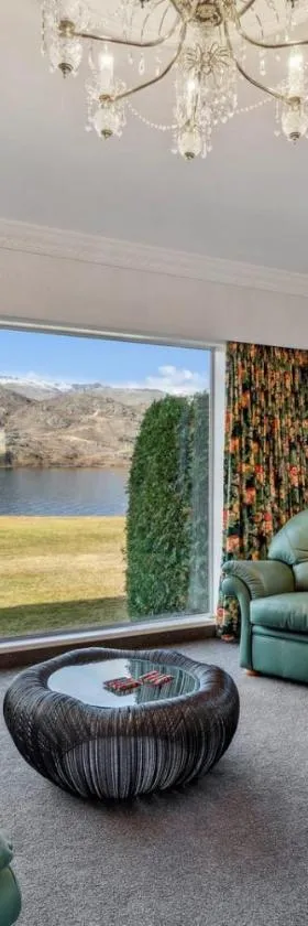 Mount Pisa Lake View，位于克伦威尔的酒店
