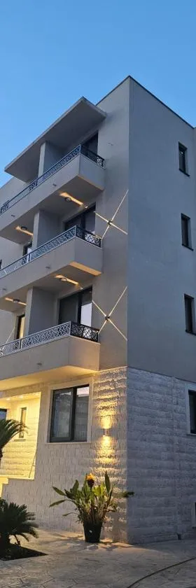 La Vida Apartments，位于Babalonija的酒店