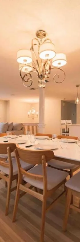 Boston Luxury 3BR-Near Airport-Beach，位于里维尔的酒店