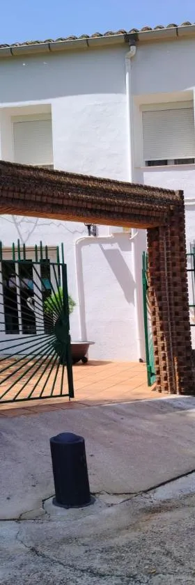 El Molino Hostal-Restaurante，位于Jarafuel的酒店
