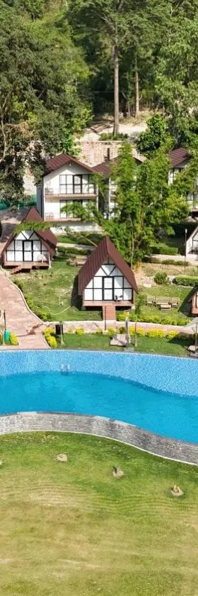WelcomHeritage Tarangi Ramganga Resort，位于Marchula的酒店