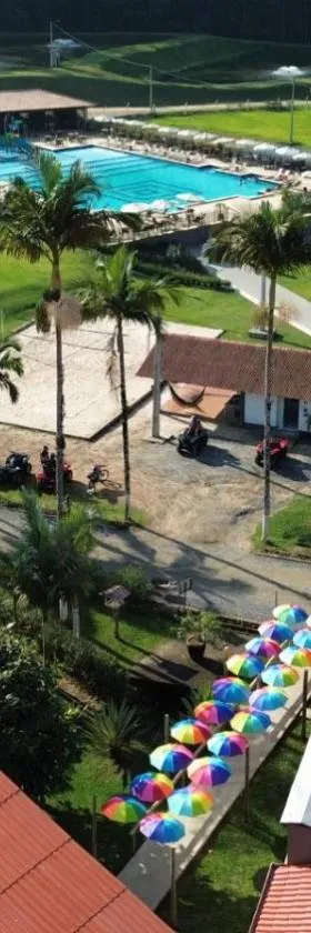 Hotel Fazenda Casarão do Vale，位于Massaranduba的酒店