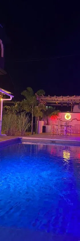 波勒旅馆，位于格兰贝伊的酒店