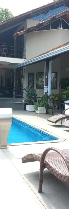 Casa das Seringueiras，位于阿尔特杜尚的酒店