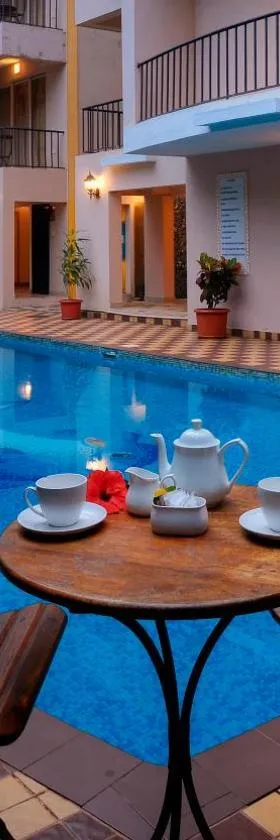 TreeHouse Blue Hotel & Serviced Apartments，位于马焦茹达的酒店