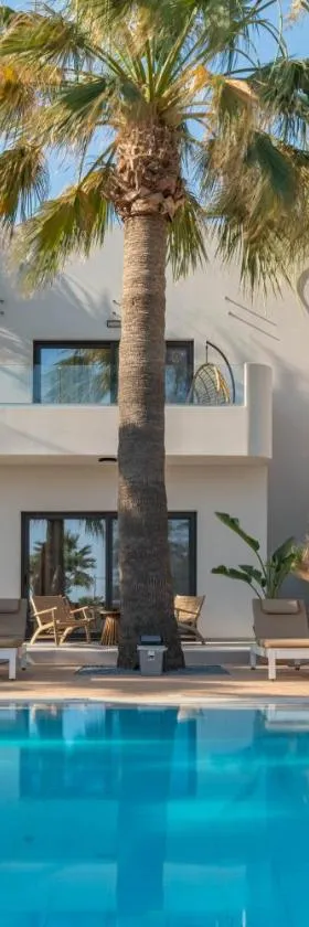 Ammos Boutique Apartments & Suites，位于玛利亚的酒店