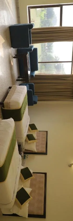 Gautam Hotels & Resorts，位于克久拉霍的酒店